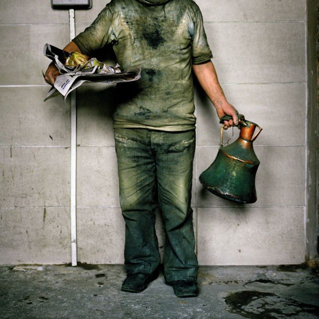 Τα χάνια της Κωνσταντινούπολης φωτογραφίζει η Αθηνά Καζολέα